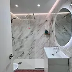 Apartment Amplio Familiar Con Parking Privado En Pleno Centro De
