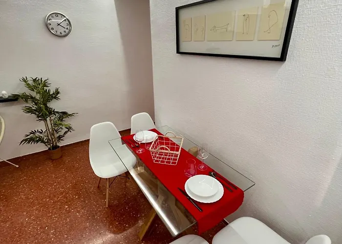 Amplio Familiar Con Parking Privado En Pleno Centro De Apartmán