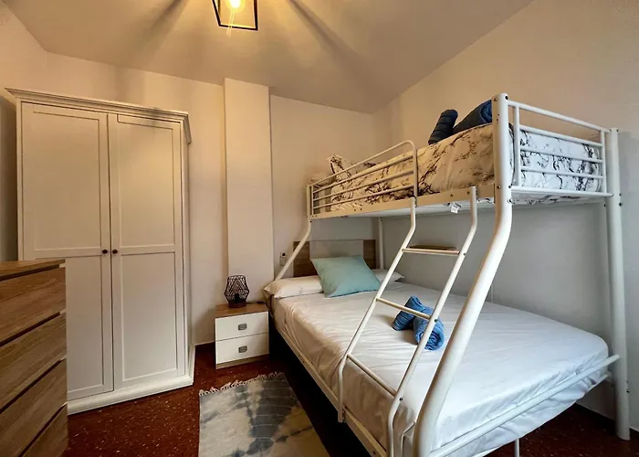 Amplio Familiar Con Parking Privado En Pleno Centro De Apartmán *