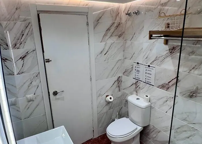 Amplio Familiar Con Parking Privado En Pleno Centro De * קורדובה