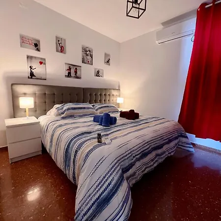 Amplio Familiar Con Parking Privado En Pleno Centro De Apartamento Córdoba